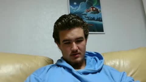 Snapshot of alex83530 chatting on January 3, 2025, 6:35 pm Alex83530 online show from January 3, 2025, 6:35 pm