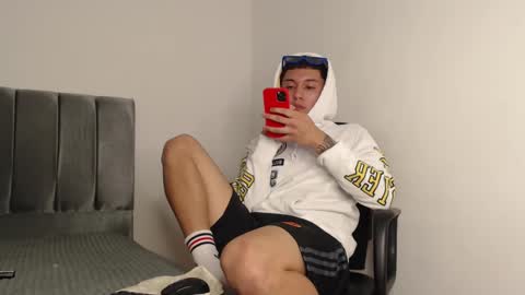 Owen online show from December 12, 2024, 4:48 am