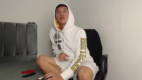 Owen online show from December 19, 2024, 2:12 am