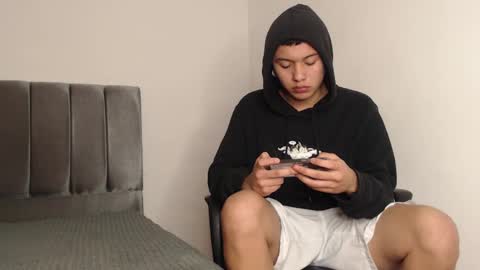 Owen online show from February 18, 2025, 8:38 am