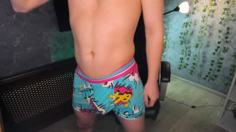 Snapshot of alex__sweet chatting on December 22, 2024, 1:22 pm your Alex online show from December 22, 2024, 1:22 pm