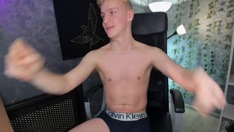 Snapshot of alex__sweet chatting on January 5, 2025, 4:16 pm your Alex online show from January 5, 2025, 4:16 pm