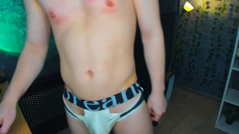 Snapshot of alex__sweet chatting on January 31, 2025, 12:40 pm your Alex online show from January 31, 2025, 12:40 pm