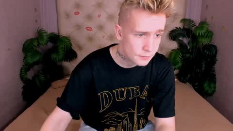 Snapshot of alex__sweet chatting on February 6, 2025, 4:53 am your Alex online show from February 6, 2025, 4:53 am