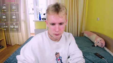 Snapshot of alex__sweet chatting on September 13, 2025, 6:35 am your Alex online show from September 13, 2025, 6:35 am