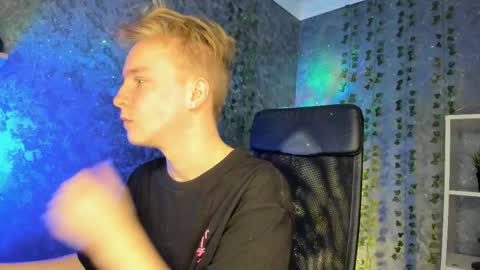 Snapshot of alex__sweet chatting on January 11, 2026, 6:40 am your Alex online show from January 11, 2026, 6:40 am