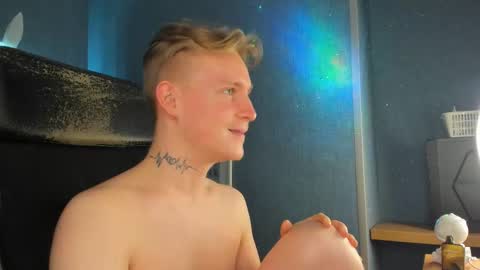 Snapshot of alex__sweet chatting on March 1, 2026, 6:54 pm your Alex online show from March 1, 2026, 6:54 pm