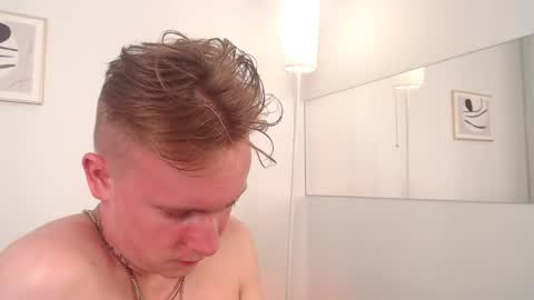 Snapshot of alex__sweet chatting on May 10, 2026, 6:13 pm your Alex online show from May 10, 2026, 6:13 pm