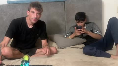 alex_and_charlie online show from May 1, 2026, 8:41 am