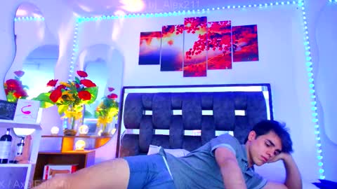 Snapshot of alex_and_fabian chatting on September 20, 2025, 8:10 pm sneider online show from September 20, 2025, 8:10 pm