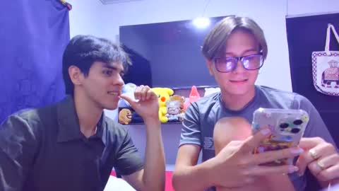 Snapshot of alex_and_fabian chatting on May 26, 2026, 5:25 am sneider online show from May 26, 2026, 5:25 am