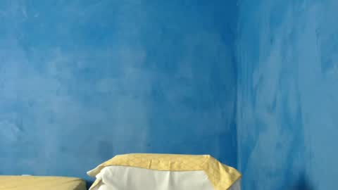 Snapshot of alex_blu chatting on June 8, 2026, 1:33 pm Alex online show from June 8, 2026, 1:33 pm