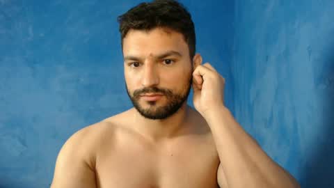 Snapshot of alex_blu chatting on June 11, 2026, 12:32 am Alex online show from June 11, 2026, 12:32 am