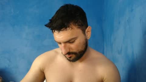Snapshot of alex_blu chatting on June 15, 2026, 8:22 pm Alex online show from June 15, 2026, 8:22 pm