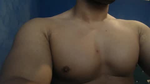 Snapshot of alex_blu chatting on July 8, 2026, 12:26 am Alex online show from July 8, 2026, 12:26 am
