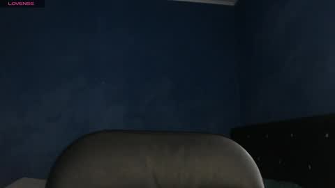 Snapshot of alex_blu chatting on July 26, 2026, 9:49 am Alex online show from July 26, 2026, 9:49 am