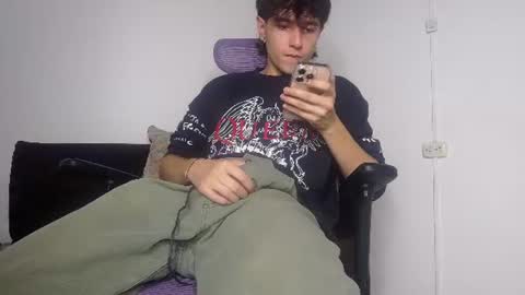 Snapshot of alex_connorr chatting on July 22, 2026, 10:56 pm alex_connorr online show from July 22, 2026, 10:56 pm
