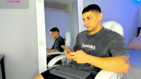 Snapshot of alex_cute77 chatting on June 25, 2026, 12:31 pm alex online show from June 25, 2026, 12:31 pm