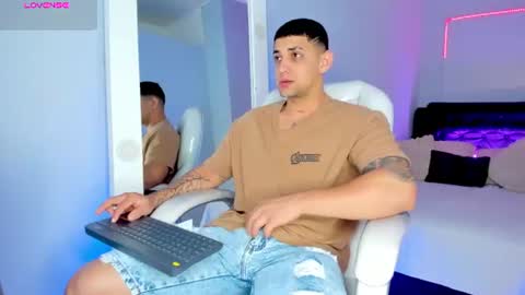 Snapshot of alex_cute77 chatting on July 18, 2026, 12:20 pm alex online show from July 18, 2026, 12:20 pm