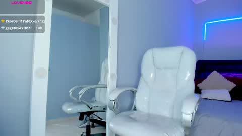 Snapshot of alex_cute77 chatting on July 28, 2026, 2:13 pm alex online show from July 28, 2026, 2:13 pm