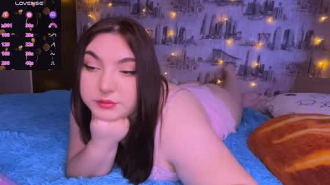 Snapshot of alex_dreams_ chatting on January 19, 2025, 1:01 pm Alex online show from January 19, 2025, 1:01 pm