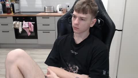 Alex online show from December 10, 2024, 4:13 am