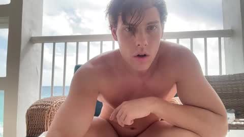 Snapshot of alex_islive chatting on May 26, 2026, 2:46 pm Alex Stone online show from May 26, 2026, 2:46 pm