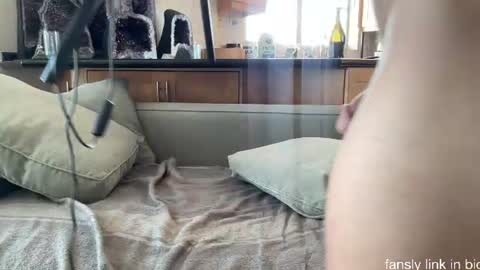 Snapshot of alex_islive chatting on July 22, 2026, 9:50 pm Alex Stone online show from July 22, 2026, 9:50 pm