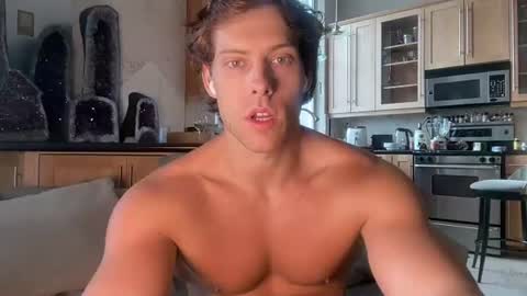 Snapshot of alex_islive chatting on August 3, 2026, 6:55 pm Alex Stone online show from August 3, 2026, 6:55 pm