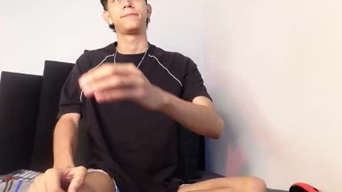 Snapshot of alex_mark_ chatting on November 27, 2025, 1:35 pm alex_mark_ online show from November 27, 2025, 1:35 pm