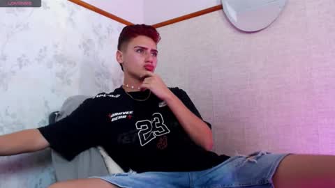 Snapshot of alex_millerss chatting on November 27, 2025, 1:18 am ALEX online show from November 27, 2025, 1:18 am