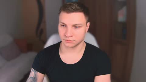 alex_milson online show from February 19, 2025, 5:27 am