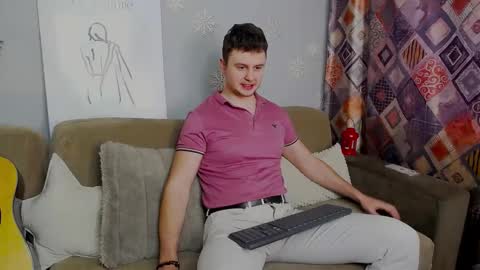 Snapshot of alex_onelove chatting on February 12, 2025, 6:40 am Alex online show from February 12, 2025, 6:40 am