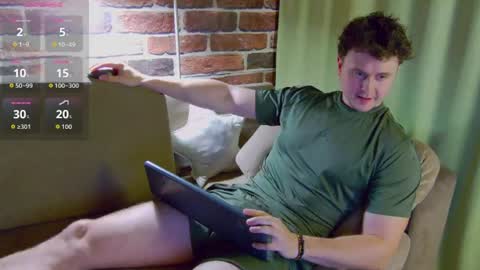 Snapshot of alex_onelove chatting on July 30, 2026, 9:36 pm Alex online show from July 30, 2026, 9:36 pm