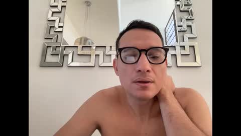 Snapshot of alex_ruiz_ chatting on March 3, 2025, 2:59 pm Alex online show from March 3, 2025, 2:59 pm