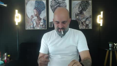 Alex Saints online show from May 20, 2026, 2:23 pm