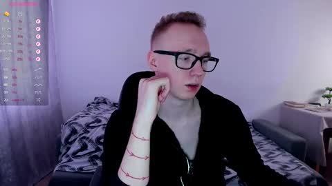 Snapshot of alex_silent chatting on March 2, 2025, 9:31 am alex_silent online show from March 2, 2025, 9:31 am