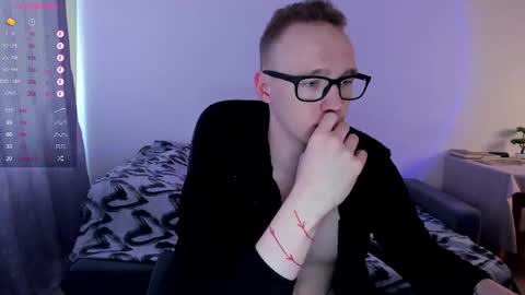 Snapshot of alex_silent chatting on March 6, 2025, 10:30 am alex_silent online show from March 6, 2025, 10:30 am