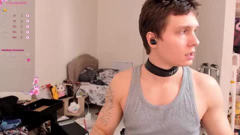 Alex WandHot online show from February 9, 2025, 8:11 am