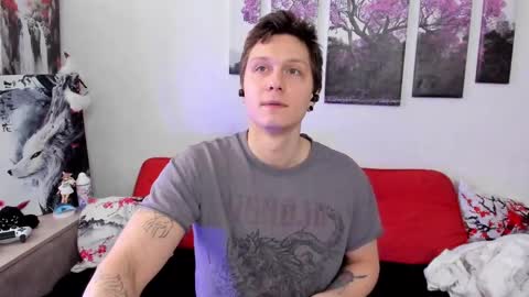 Alex WandHot online show from February 13, 2025, 5:37 am