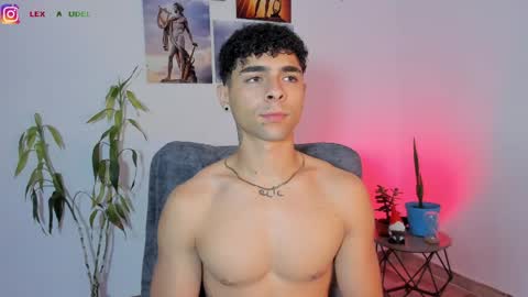 Snapshot of alex_zt7 chatting on April 24, 2026, 5:15 pm x online show from April 24, 2026, 5:15 pm