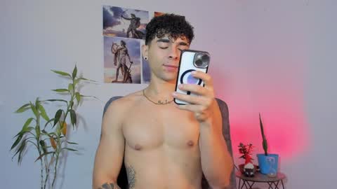Snapshot of alex_zt7 chatting on April 28, 2026, 4:23 pm x online show from April 28, 2026, 4:23 pm