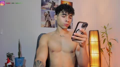 Snapshot of alex_zt7 chatting on May 4, 2026, 12:23 pm x online show from May 4, 2026, 12:23 pm