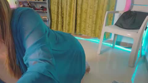 Snapshot of alexa472 chatting on June 2, 2026, 2:02 am Alexa online show from June 2, 2026, 2:02 am