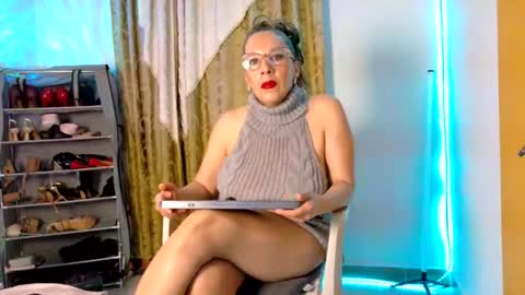 Snapshot of alexa472 chatting on July 18, 2026, 4:05 am Alexa online show from July 18, 2026, 4:05 am