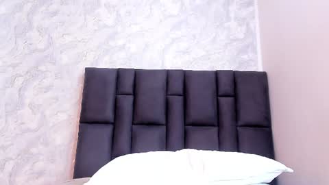 alexa__lopez online show from July 18, 2026, 6:56 pm