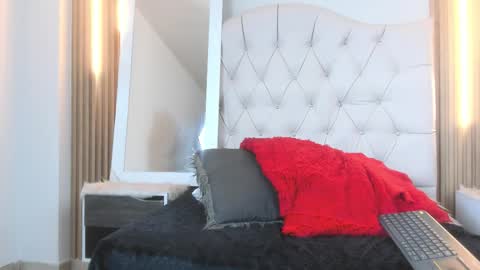 Snapshot of alexa_bravva chatting on October 7, 2025, 5:04 am alexa_bravva online show from October 7, 2025, 5:04 am