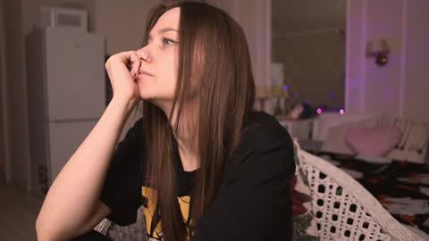 Snapshot of alexa_feels chatting on January 11, 2025, 8:10 pm Little Duck homie online show from January 11, 2025, 8:10 pm