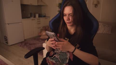 Snapshot of alexa_feels chatting on September 21, 2025, 3:35 pm Little Duck homie online show from September 21, 2025, 3:35 pm