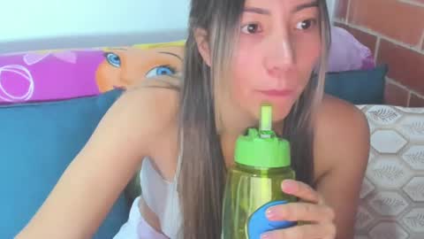 Snapshot of alexa_latina chatting on March 12, 2025, 8:20 pm alexa latina online show from March 12, 2025, 8:20 pm